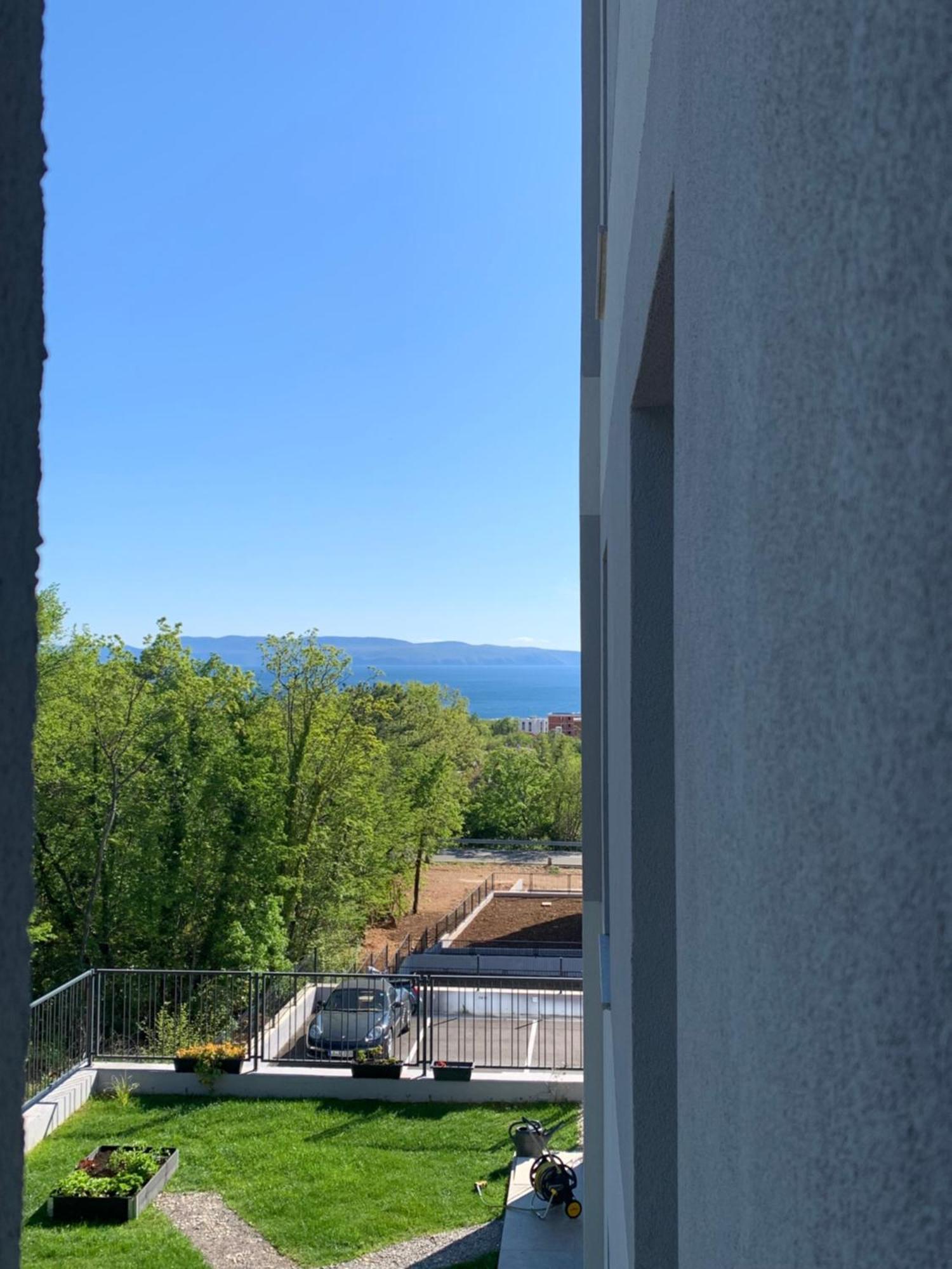Apartman Natasa Kostrena Buitenkant foto